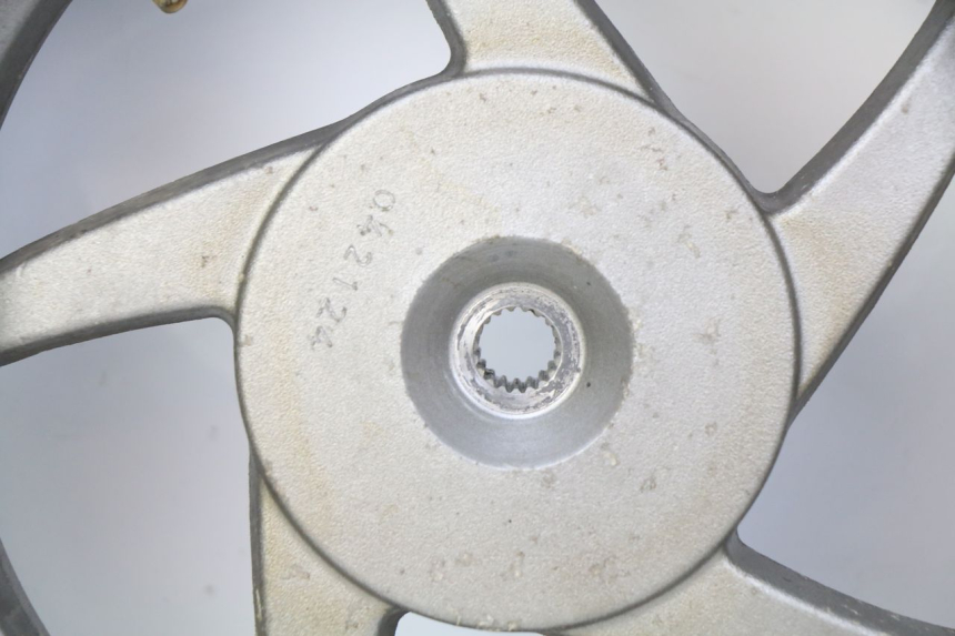 photo de HINTEN FELGE SYM FIDDLE 2 50 (2008 - 2013) - Hochauflösende Nahaufnahme