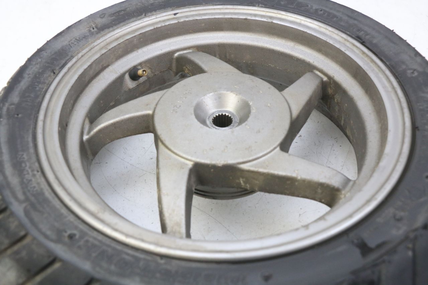 photo de HINTEN FELGE SYM FIDDLE 2 50 (2008 - 2013) - Details der Befestigungspunkte