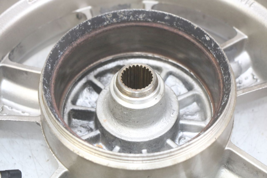 photo de HINTERRAD SYM FIDDLE 3 III 125 (2014 - 2020) - Ergänzendes Produktfoto