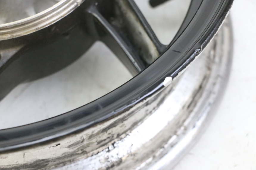 photo de HINTERRADFELGE SYM FIDDLE 125 (2008 - 2010) - Hochauflösende Nahaufnahme