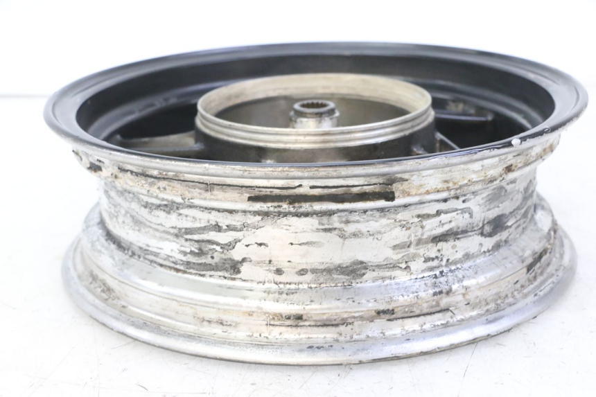 photo de HINTERRADFELGE SYM FIDDLE 125 (2008 - 2010) - Alternativer Blickwinkel