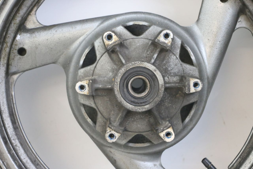 photo de HINTEN FELGE YAMAHA FJ 3CX 1200 (1986 - 1996) - Ergänzendes Produktfoto