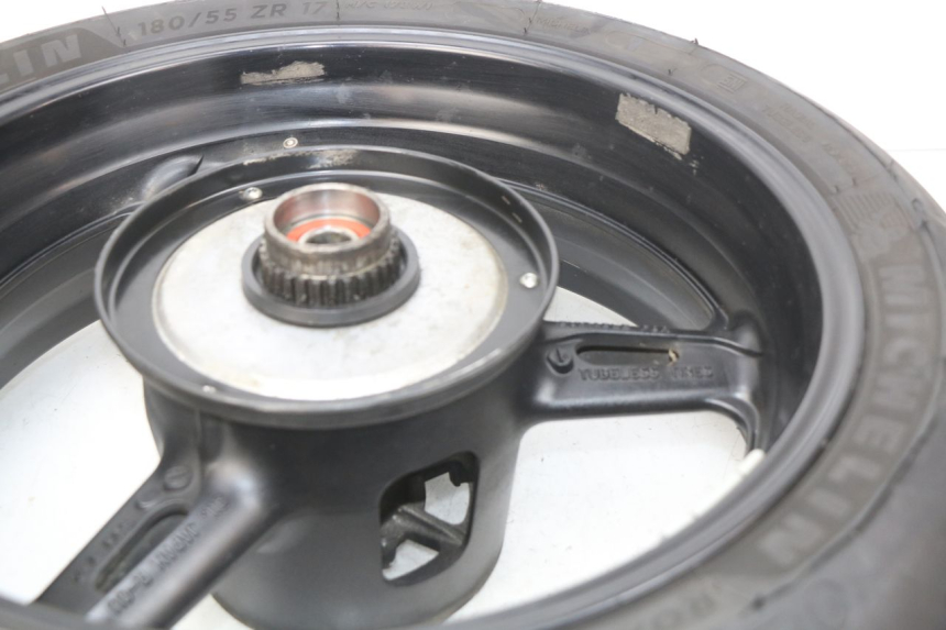 photo de HINTEN FELGE YAMAHA FJR ABS 1300 (2016 - 2020) - Zoom auf Gebrauchszustand