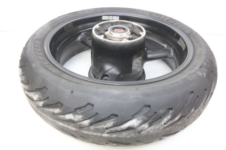 photo de HINTEN FELGE YAMAHA FJR ABS 1300 (2016 - 2020) - Details der Befestigungspunkte