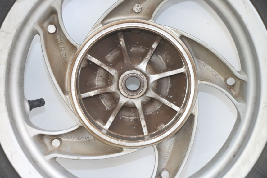 photo de HINTEN FELGE PIAGGIO FLY 125 (2005 - 2012) - Zoom auf Komponenten