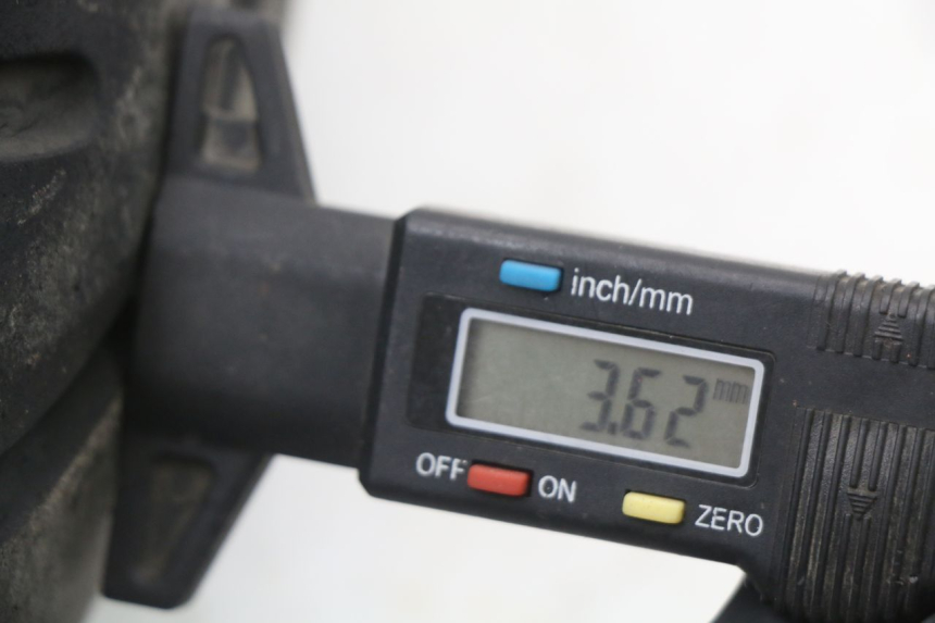 photo de HINTERRADFELGE PEUGEOT GEOPOLIS RS 125 (2007 - 2009) - Hochauflösende Nahaufnahme