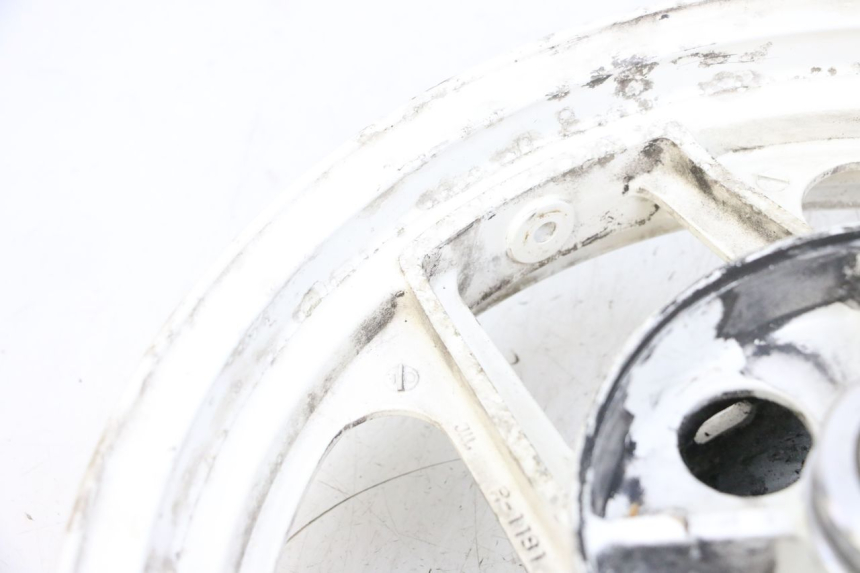 photo de HINTERRADFELGE KAWASAKI GPX R WARBIRD 600 (1988 - 1993) - Details der Befestigungspunkte