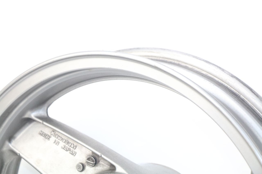 photo de HINTERRADFELGE KAWASAKI GPZ S 500 (1994 - 2005) - Technische Nahaufnahme