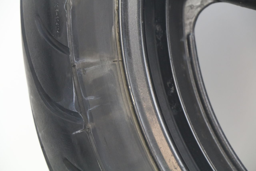 photo de HINTERRADFELGE SUZUKI GSF N BANDIT 600 (2000 - 2004) - Details der Befestigungspunkte