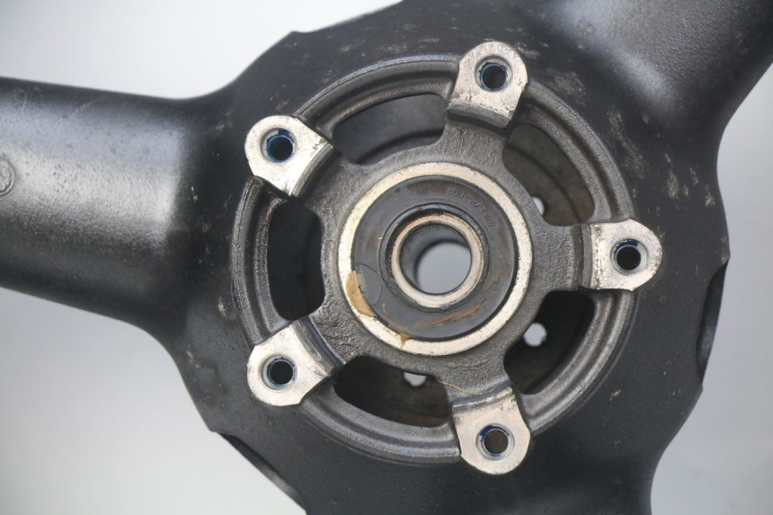 photo de HINTERRADFELGE SUZUKI GSF N BANDIT 600 (2000 - 2004) - Geprüftes Gebrauchtteil