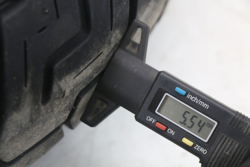 photo de HINTERRADFELGE HARLEY DAVIDSON SPORTSTER XL CUSTOM 883 (1999 - 2006) - Alternativer Blickwinkel