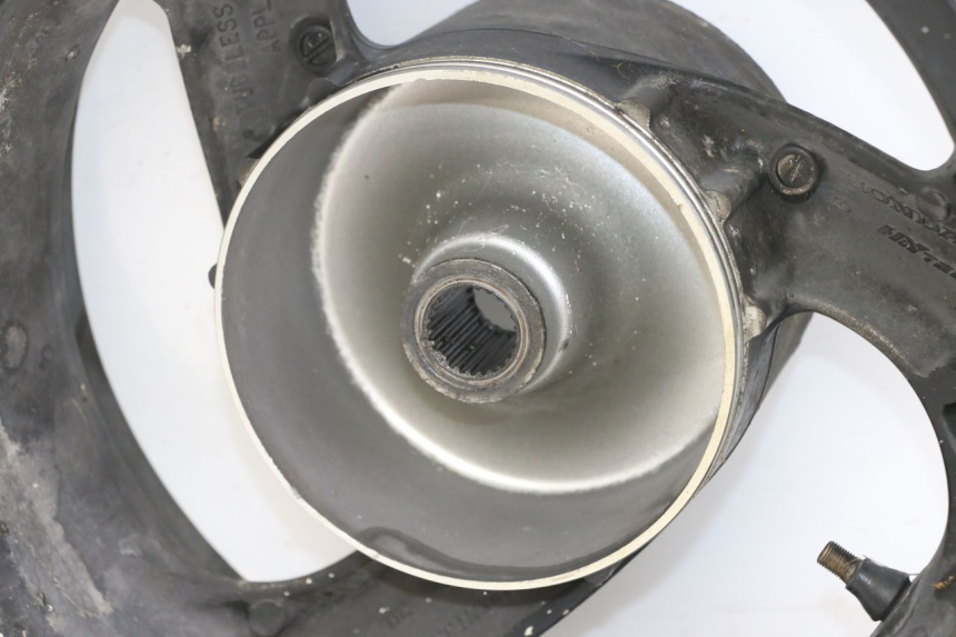 photo de HINTERRADFELGE HONDA FES S-WING SWING 125 (2007 - 2015) - Alternative Perspektive