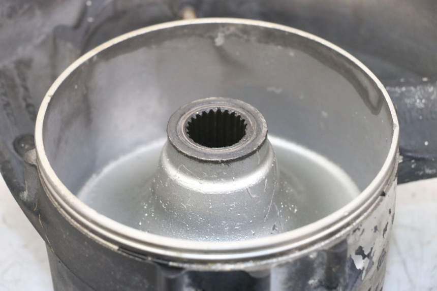 photo de HINTERRADFELGE HONDA FES S-WING SWING 125 (2007 - 2015) - Details der Befestigungspunkte