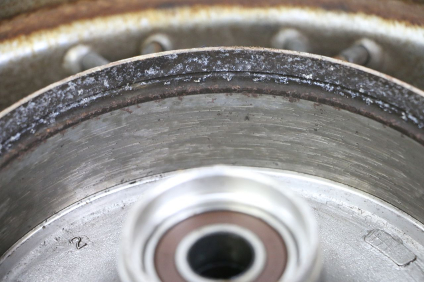 photo de HINTERRADFELGE HONDA VT C2 SHADOW 750 (1997 - 2001) - Zoom auf Komponenten