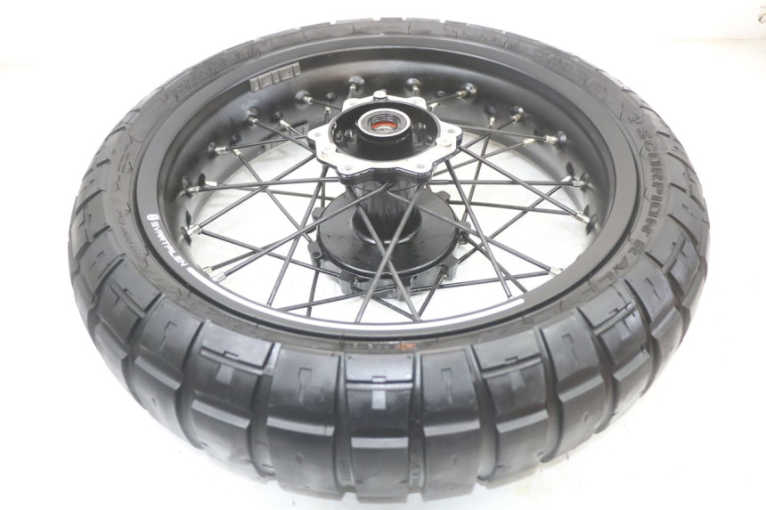 photo de HINTERRADFELGE HUSQVARNA SVARTPILEN 401 (2018 - 2023) - Detailansicht des Bauteils