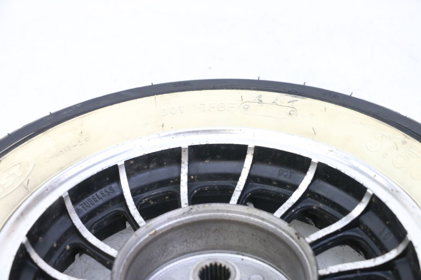 photo de HINTERRADFELGE JM MOTORS VX 125 (2022 - 2025) - Zoom auf Komponenten