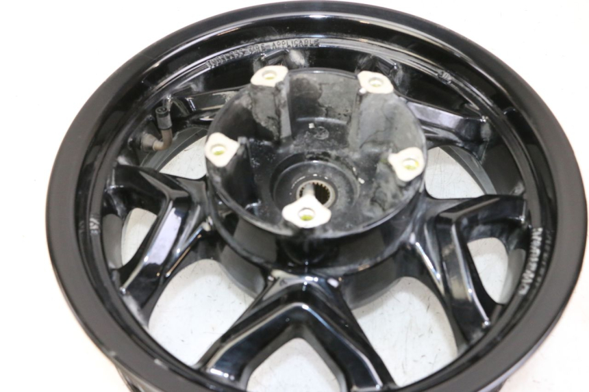 photo de HINTERRADFELGE SYM JOYMAX 125 (2010 - 2017) - Zoom auf Komponenten