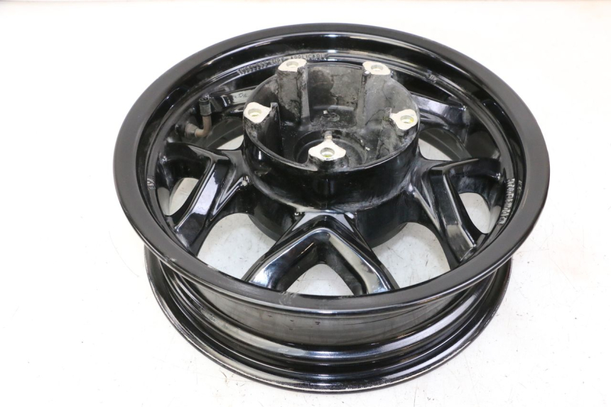 photo de HINTERRADFELGE SYM JOYMAX 125 (2010 - 2017) - Hochauflösende Nahaufnahme