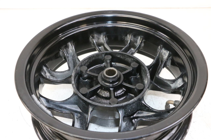 photo de HINTERRADFELGE SYM JOYMAX 125 (2010 - 2017) - Kennzeichnungen und Originalreferenzen