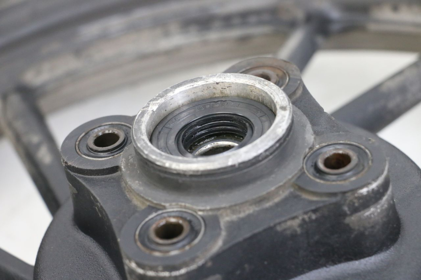 photo de HINTERRADFELGE KYMCO K-PW K-PIPE 50 (2012 - 2017) - Detailansicht des Bauteils