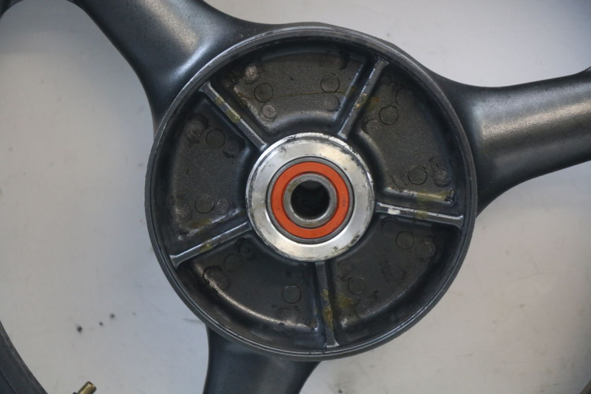 photo de HINTERRAD KAWASAKI ZR7 ZR-7 S 750 (1999 - 2004) - Technische Nahaufnahme