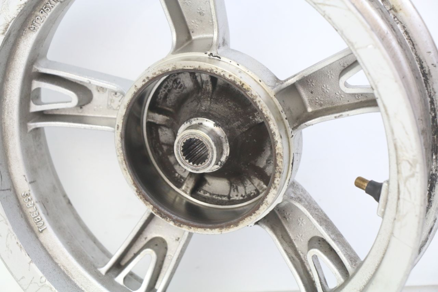 photo de HINTERRAD PEUGEOT KISBEE 4T 50 (2018 - 2022) - Technische Nahaufnahme