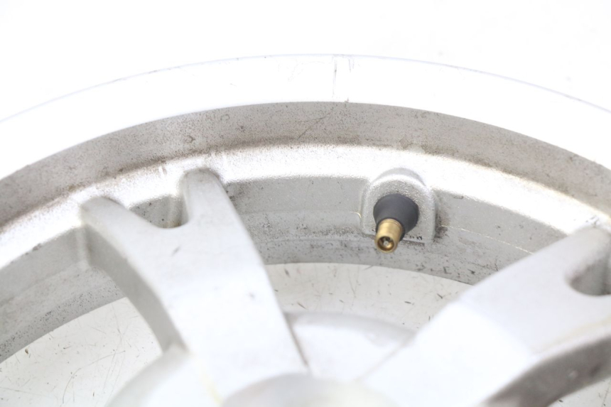 photo de HINTERRAD PEUGEOT KISBEE 4T 50 (2018 - 2022) - Details der Befestigungspunkte