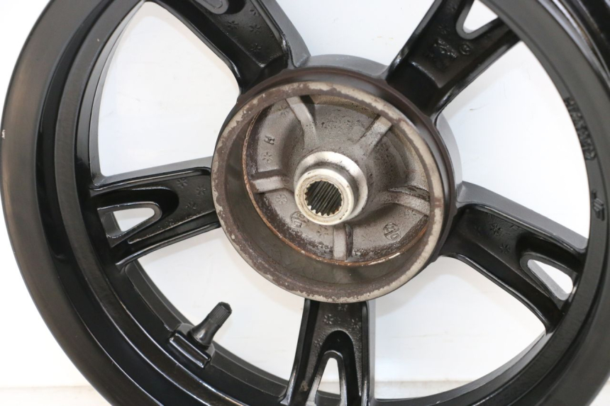 photo de HINTERRAD PEUGEOT KISBEE 4T 50 (2018 - 2022) - Technische Nahaufnahme