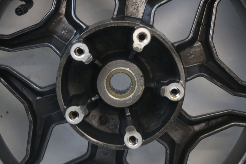 photo de HINTERRAD KYMCO X-TOWN XTOWN 125 (2016 - 2021) - Weitere Ansicht des Artikels