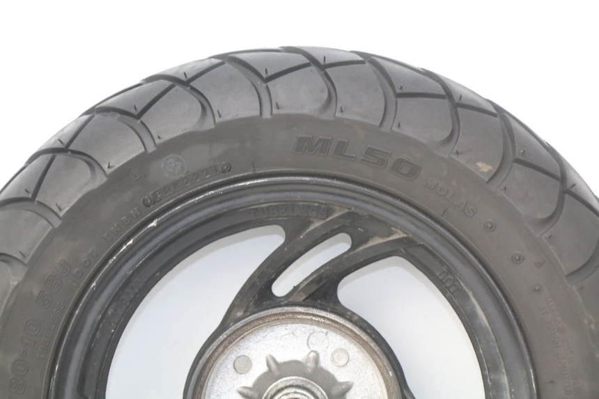 photo de HINTERRADFELGE VENESI LOWIGI RETRO JJ50QT-3 50 (2020 - 2022) - Oberflächenzustand und Material