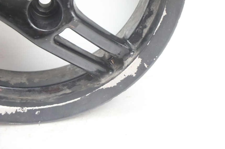 photo de HINTEN FELGE PEUGEOT LUDIX BLASTER 50 (2006 - 2014) - Details der Befestigungspunkte