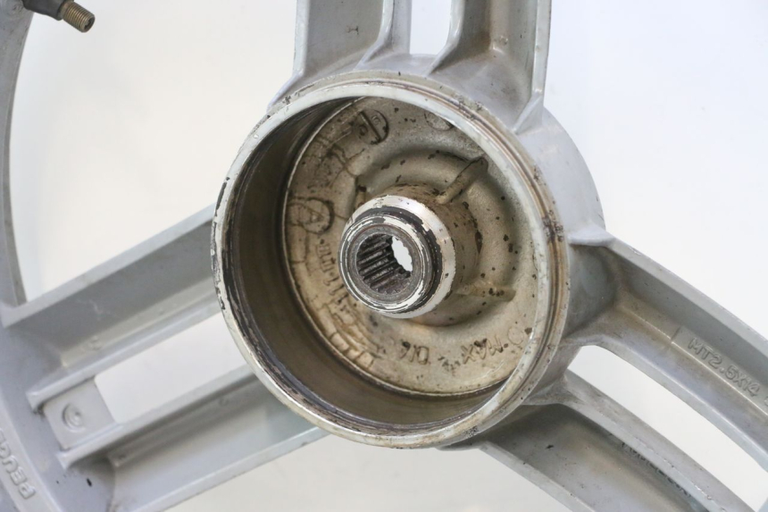 photo de HINTERRAD PEUGEOT LUDIX 50 (2005 - 2007) - Technische Nahaufnahme