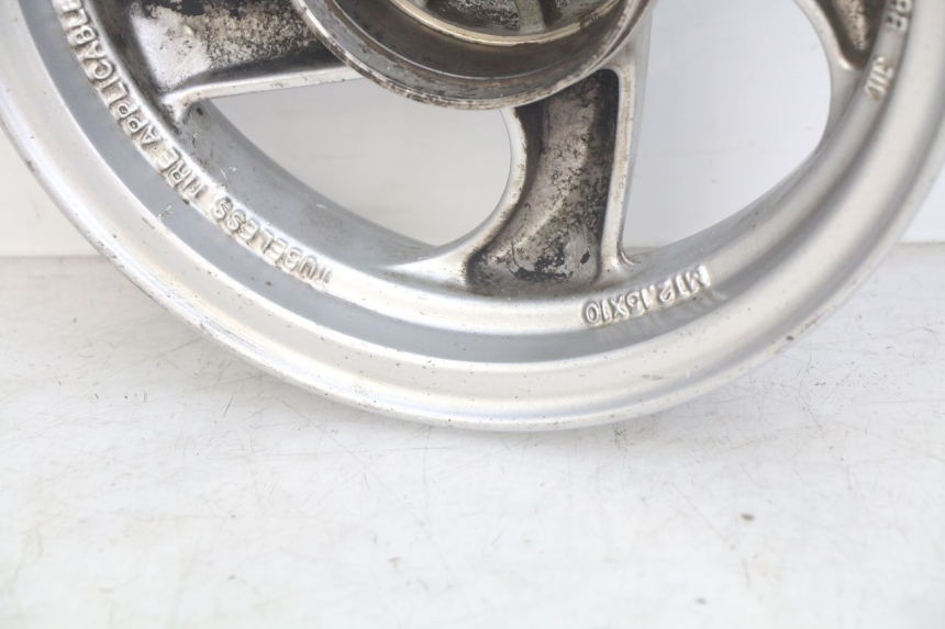 photo de HINTEN FELGE SYM MIO 50 (2011 - 2017) - Zoom auf Gebrauchszustand