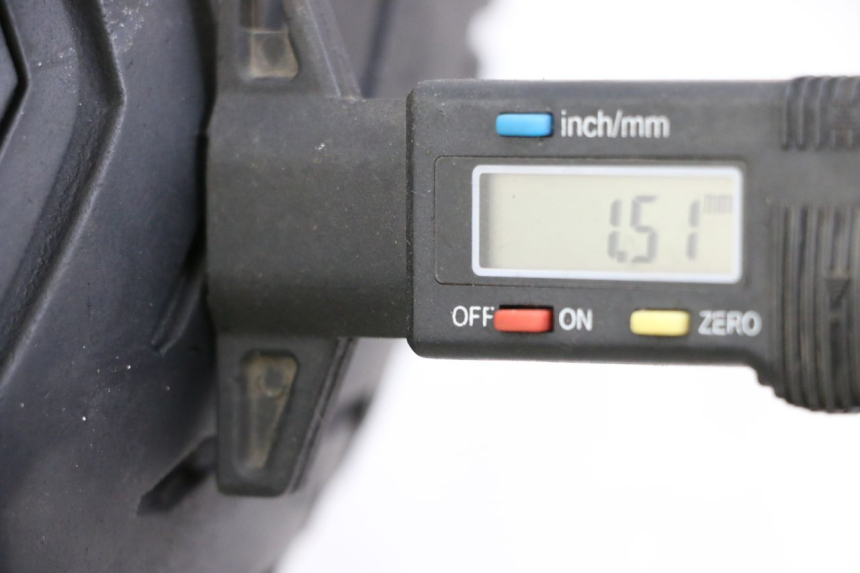 photo de HINTEN FELGE PIAGGIO MP3 LT 400 (2007 - 2012) - Zoom auf Gebrauchszustand