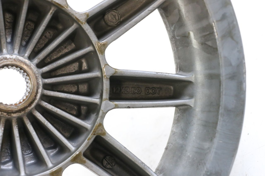 photo de HINTERRAD PIAGGIO MP3 125 (2006 - 2014) - Gesamtansicht des Produkts