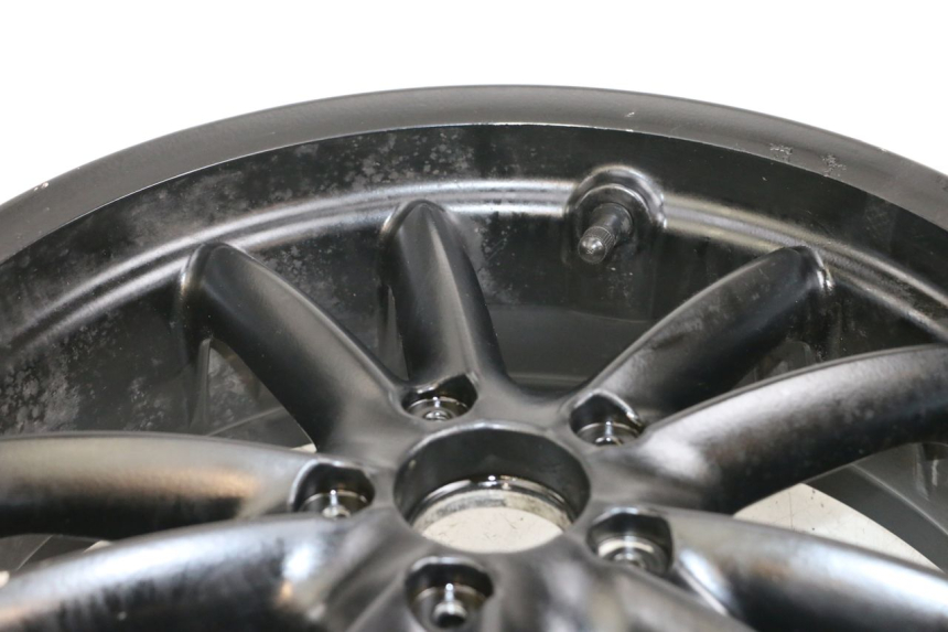 photo de HINTEN FELGE PIAGGIO MP3 500 (2011 - 2015) - Charakteristische Merkmale