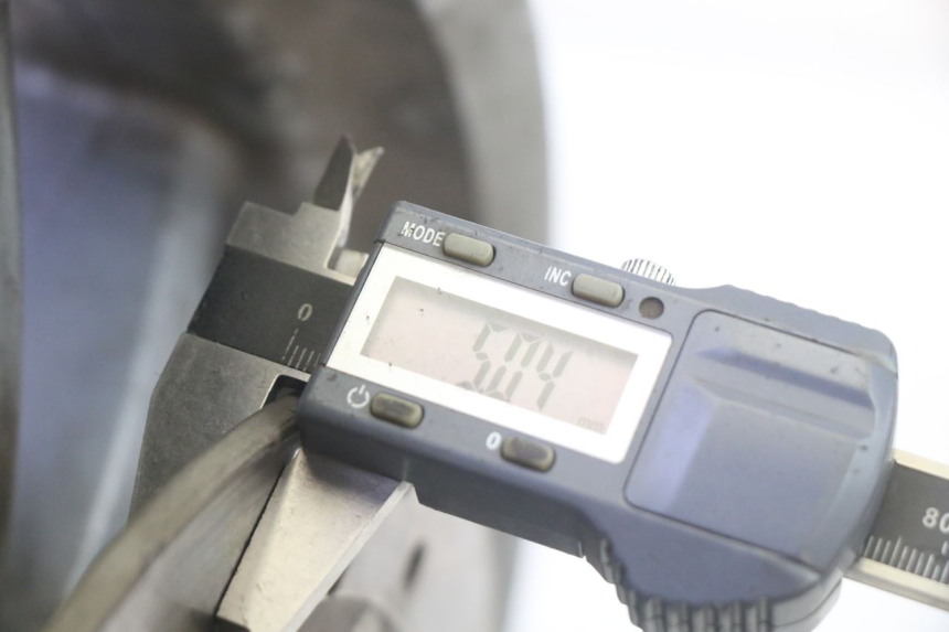 photo de HINTERRADFELGE PIAGGIO MP3 RL 250 (2006 - 2010) - Gesamtansicht des Produkts