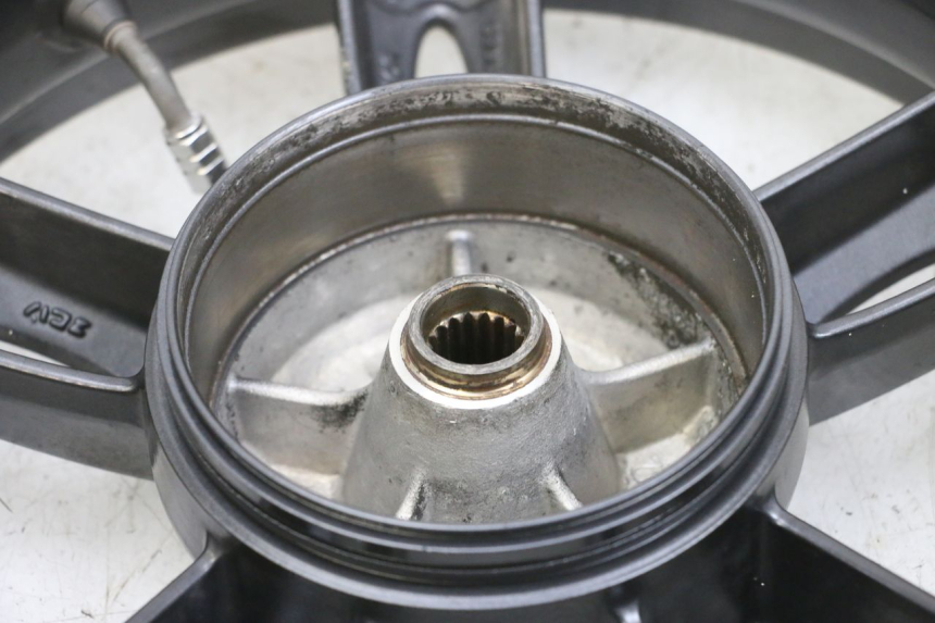 photo de HINTEN FELGE YAMAHA NEOS NEO'S 4T 50 (2008 - 2016) - Charakteristische Merkmale