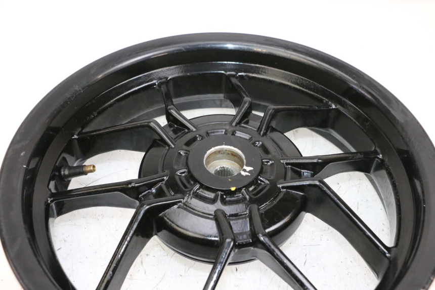 photo de HINTERRAD PIAGGIO NEW TYPHOON 50 (2018 - 2021) - Charakteristische Merkmale