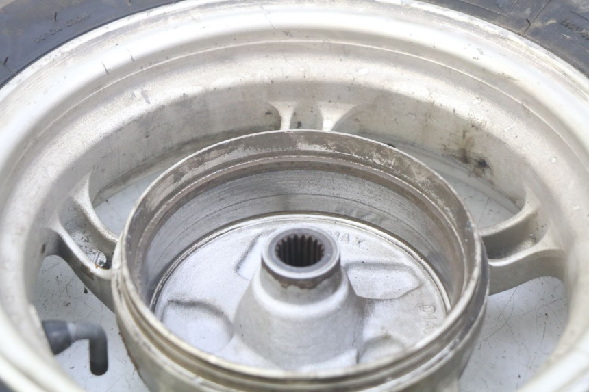 photo de HINTEN FELGE HONDA NHX LEAD 110 (2008 - 2010) - Zoom auf Gebrauchszustand