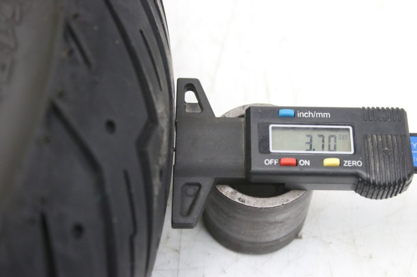 photo de HINTEN FELGE SYM ORBIT 2 4T 50 (2008 - 2017) - Hochauflösende Nahaufnahme