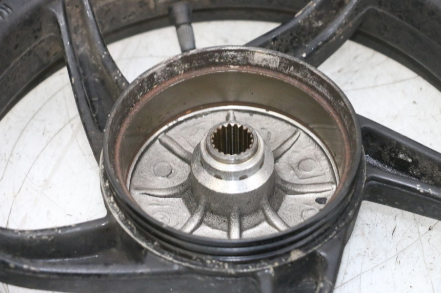 photo de HINTEN FELGE SYM ORBIT 2 4T 50 (2008 - 2017) - Weitere Ansicht des Artikels