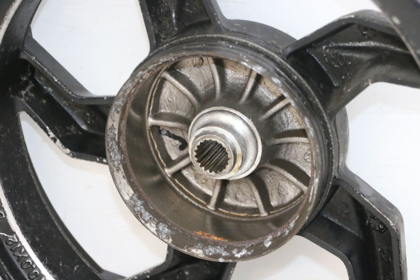 photo de HINTEN FELGE SYM ORBIT III 3 4T 50 (2018 - 2021) - Weitere Ansicht des Artikels