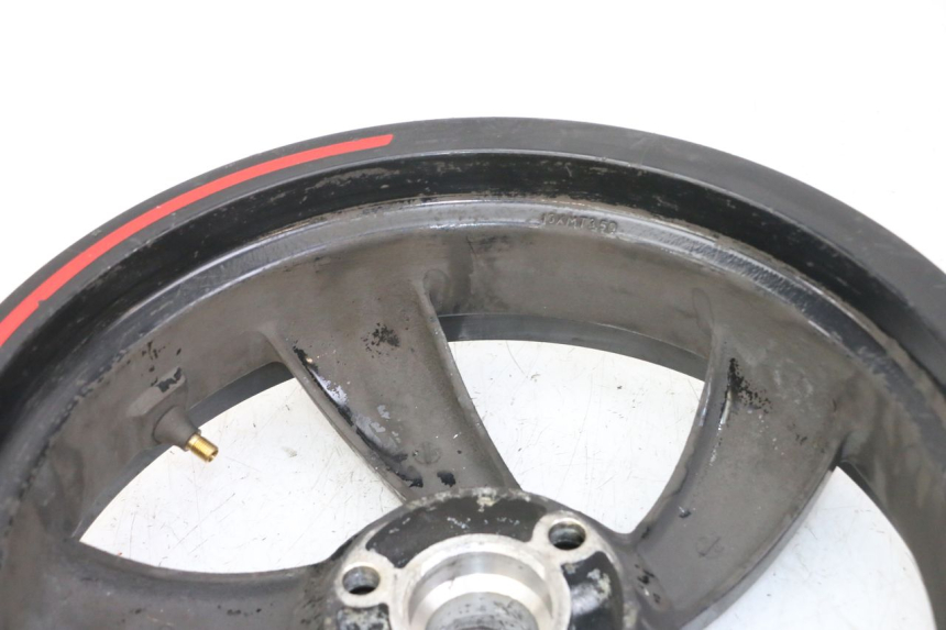 photo de HINTEN FELGE PEUGEOT CITYSTAR 2T 50 (2018 - 2021) - Hochauflösende Nahaufnahme