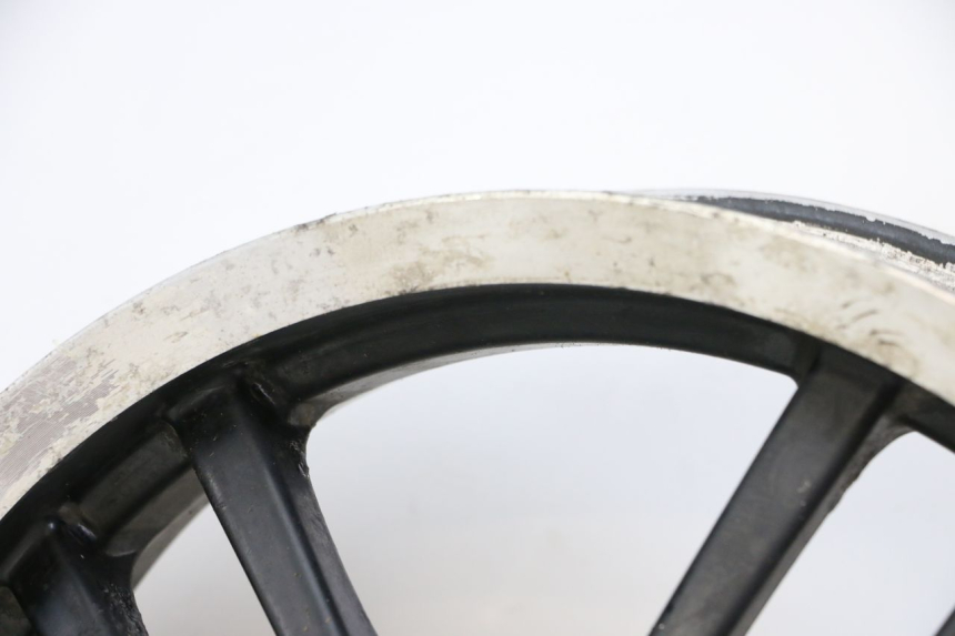 photo de HINTERRADFELGE PEUGEOT SPEEDFIGHT 3 LC 2T 50 (2009 - 2015) - Oberflächenzustand und Material