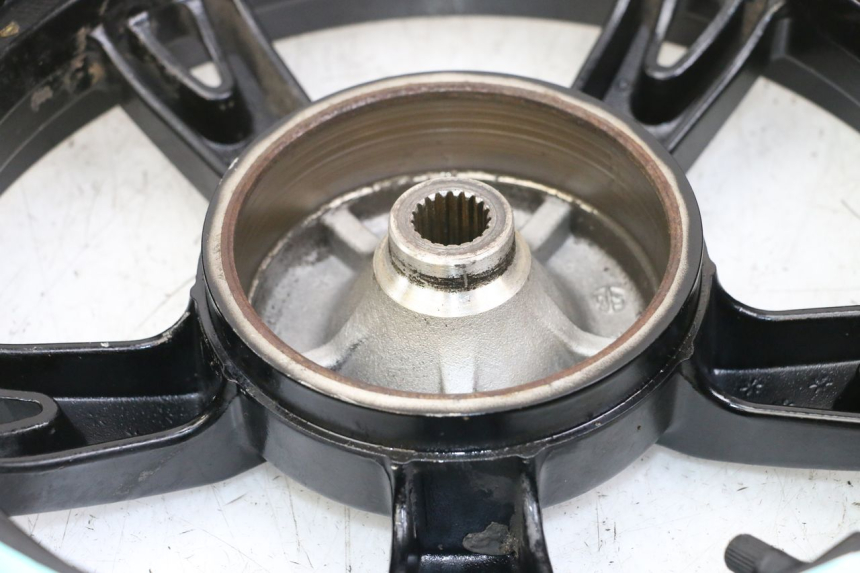 photo de HINTERRADFELGE PEUGEOT STREETZONE 4T 50 (2018 - 2023) - Geprüftes Gebrauchtteil