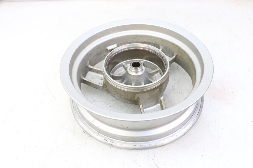 photo de HINTERRADFELGE PEUGEOT VIVACITY 125 (2010 - 2017) - Weitere Ansicht des Artikels