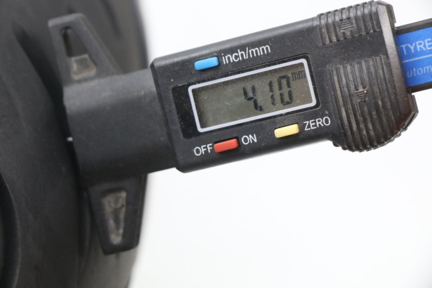 photo de HINTERRADFELGE BMW R GS 1200 (2005 - 2007) - Technische Nahaufnahme