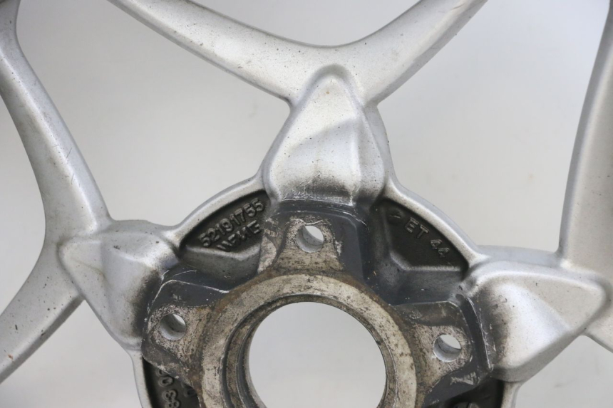 photo de HINTERRADFELGE BMW R RT ABS 1200 (2010 - 2014) - Fokus auf die Struktur