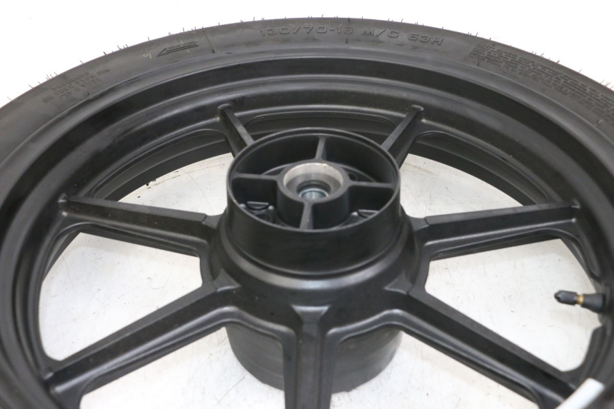 photo de HINTERRADFELGE ROYAL ENFIELD CONTINENTAL GT 650 (2019 - 2024) - Alternative Perspektive